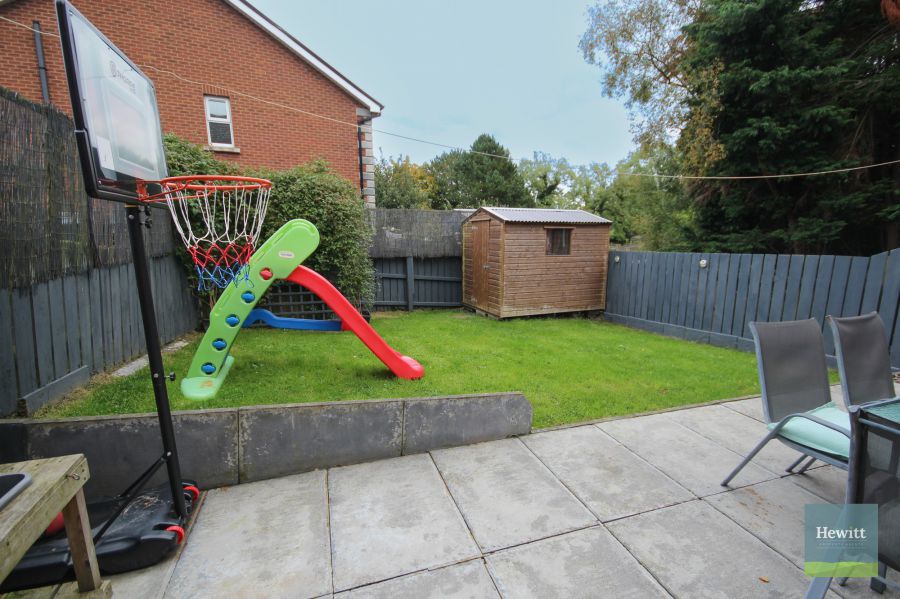 28 Green Park Drive