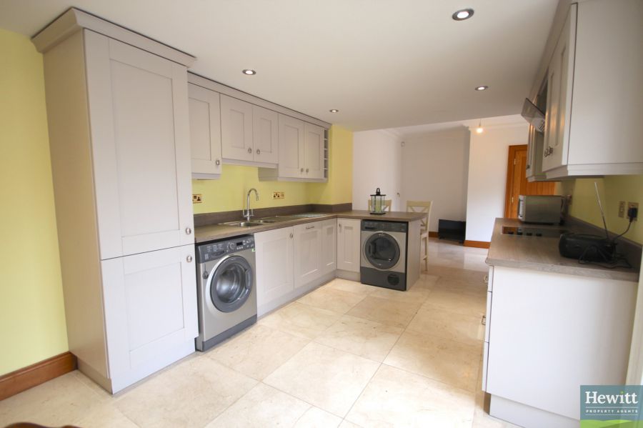 Apartment 3G Gosford Castle