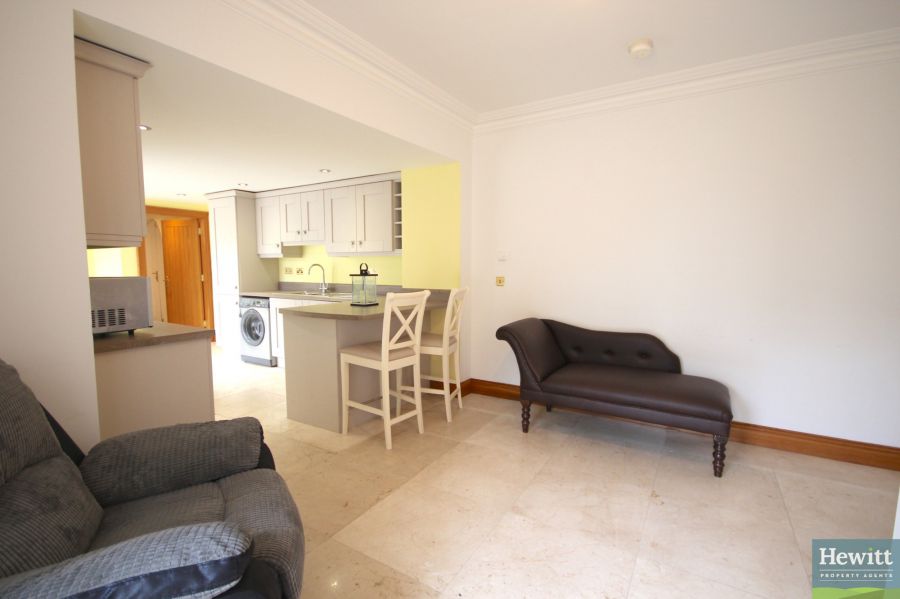 Apartment 3G Gosford Castle