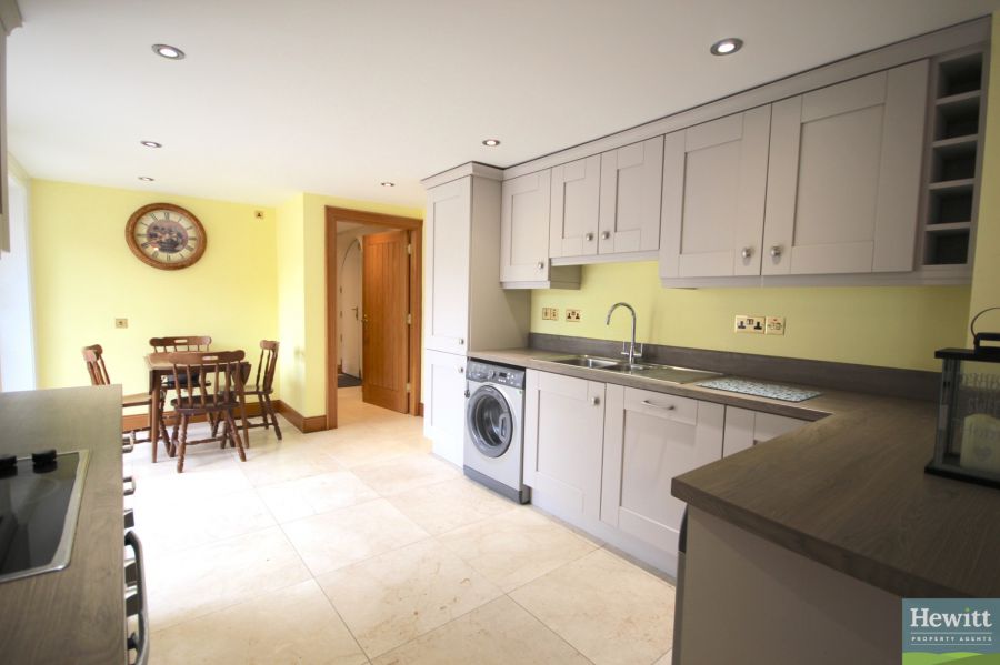 Apartment 3G Gosford Castle