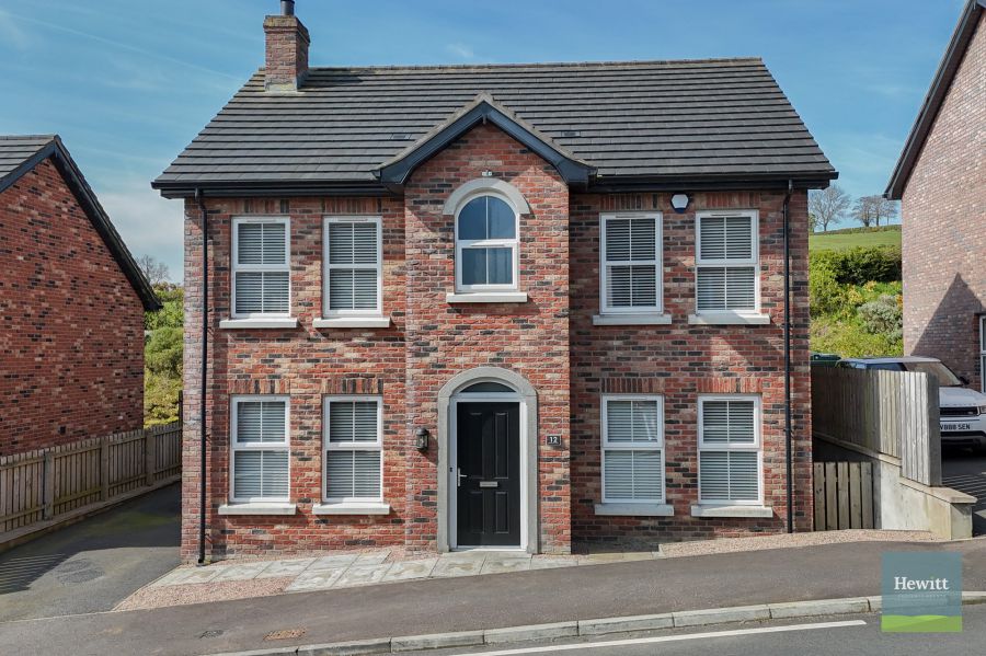 12 Gosford View Manor