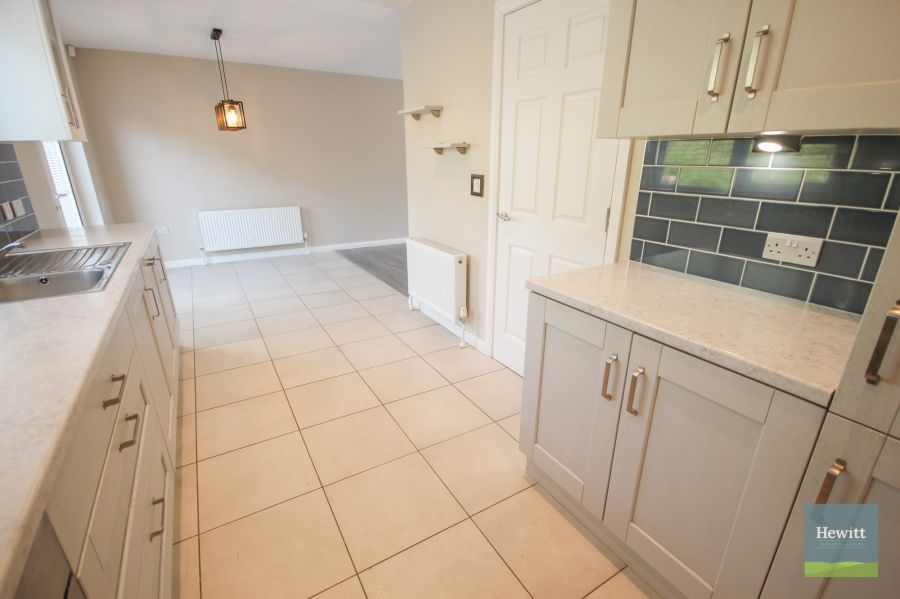 12 Gosford View Manor