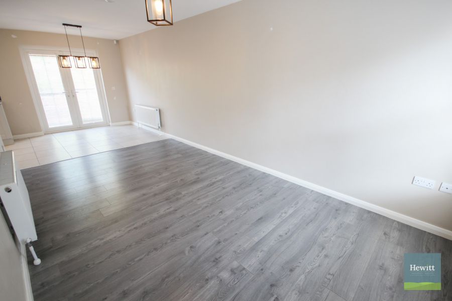 12 Gosford View Manor