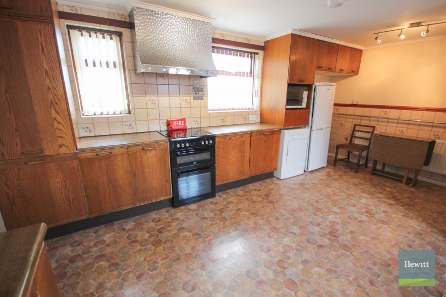 29 Hamiltonsbawn Road