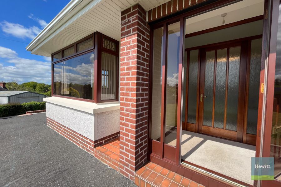 29 Hamiltonsbawn Road