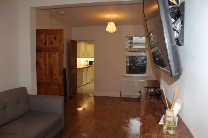 52 Raby Street
