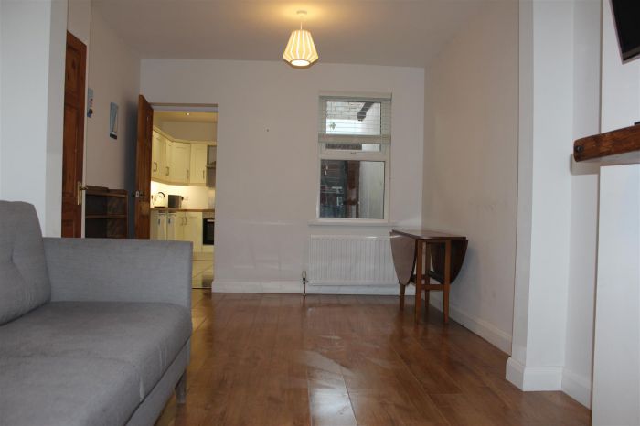 52 Raby Street