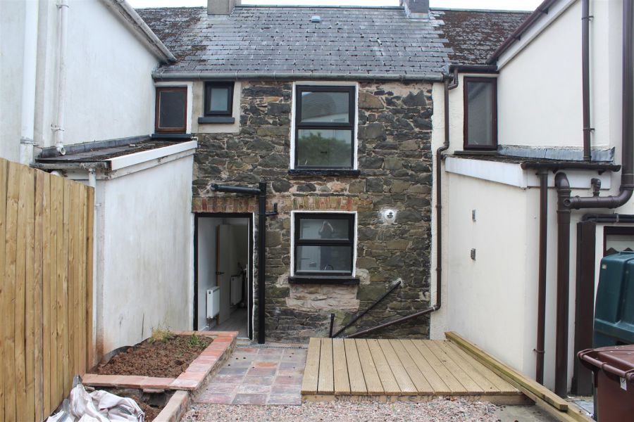 12 Railway Terrace 12 Railway Terrace