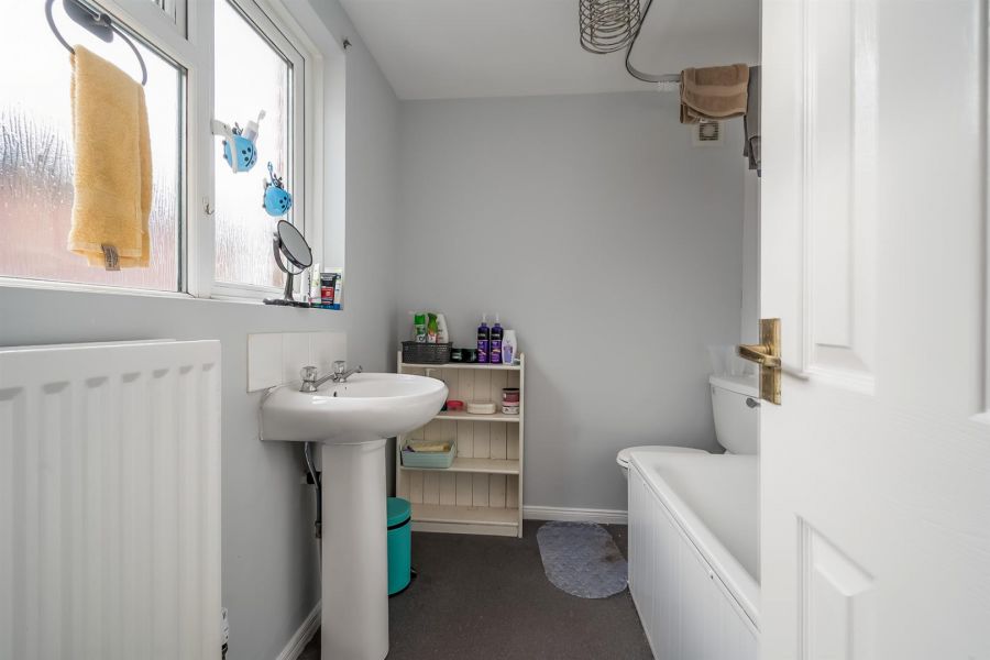 15 Rosebery Road 15 Rosebery Road