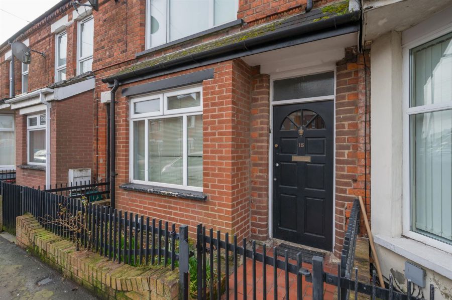 15 Rosebery Road 15 Rosebery Road
