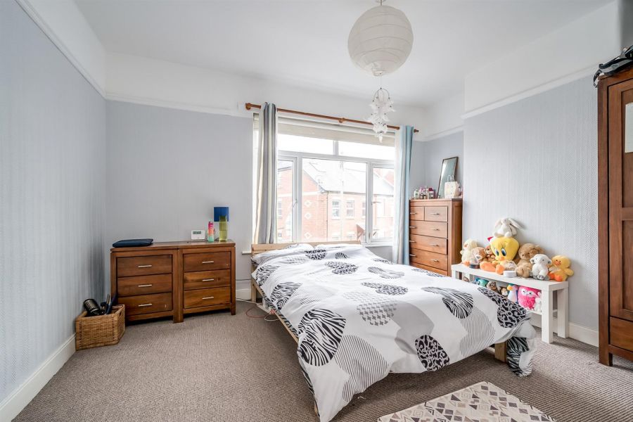 15 Rosebery Road 15 Rosebery Road