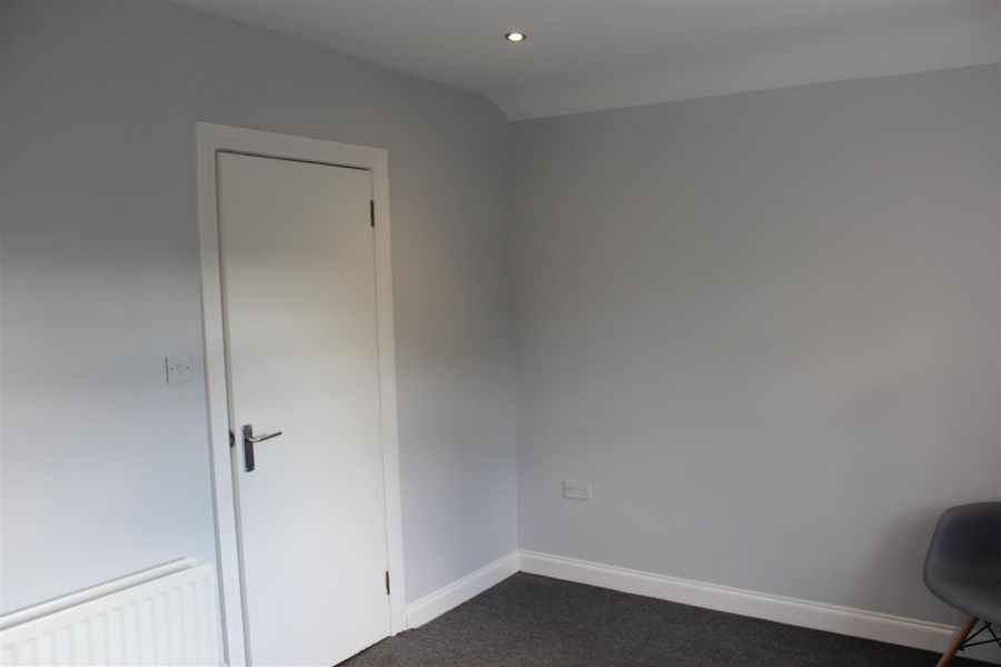 44 Joanmount Gardens