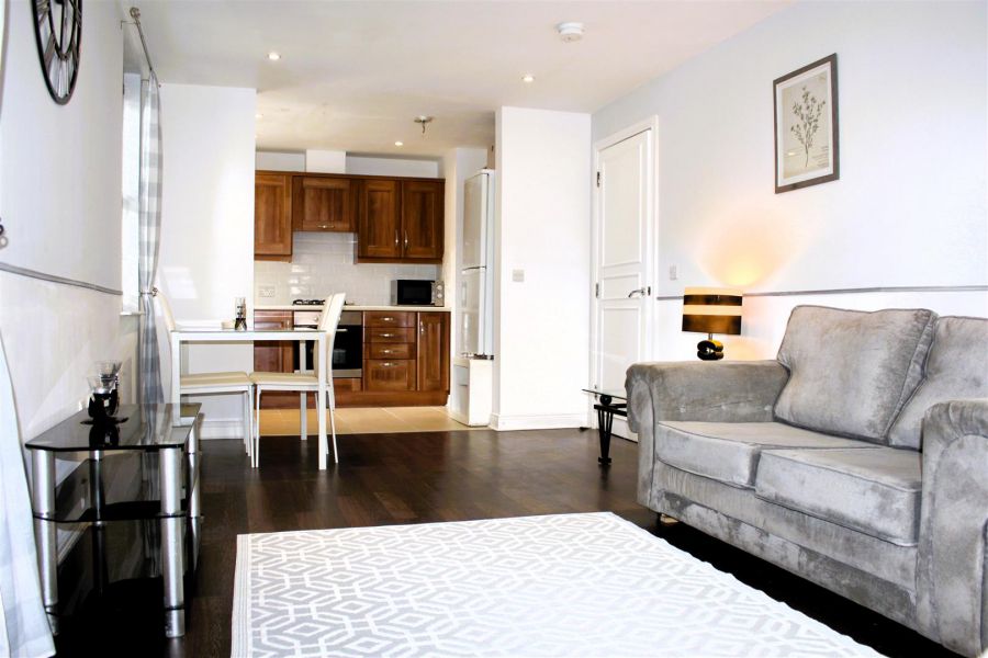 16 Milfort Mews
