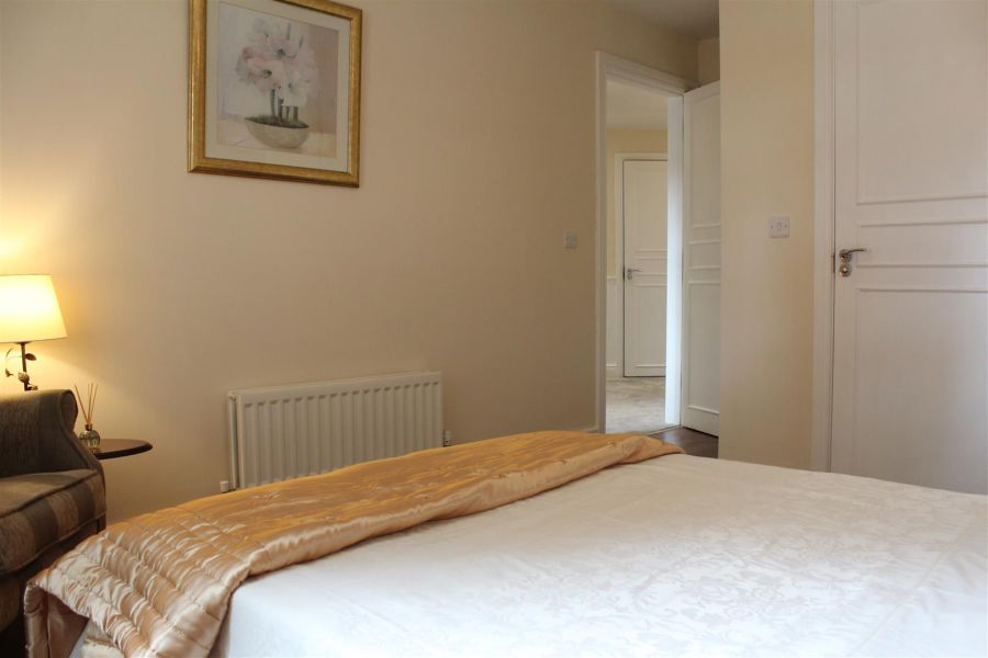 16 Milfort Mews