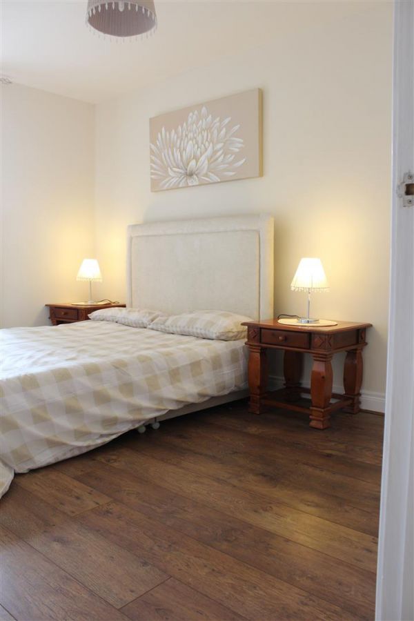 16 Milfort Mews