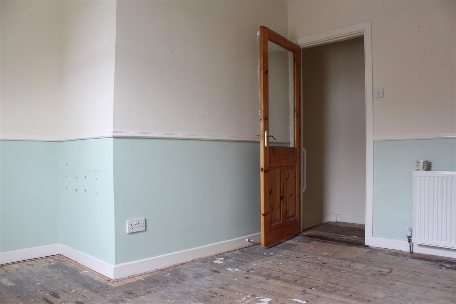 81 Avoniel Road