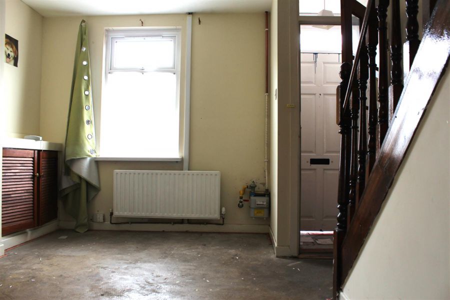81 Avoniel Road