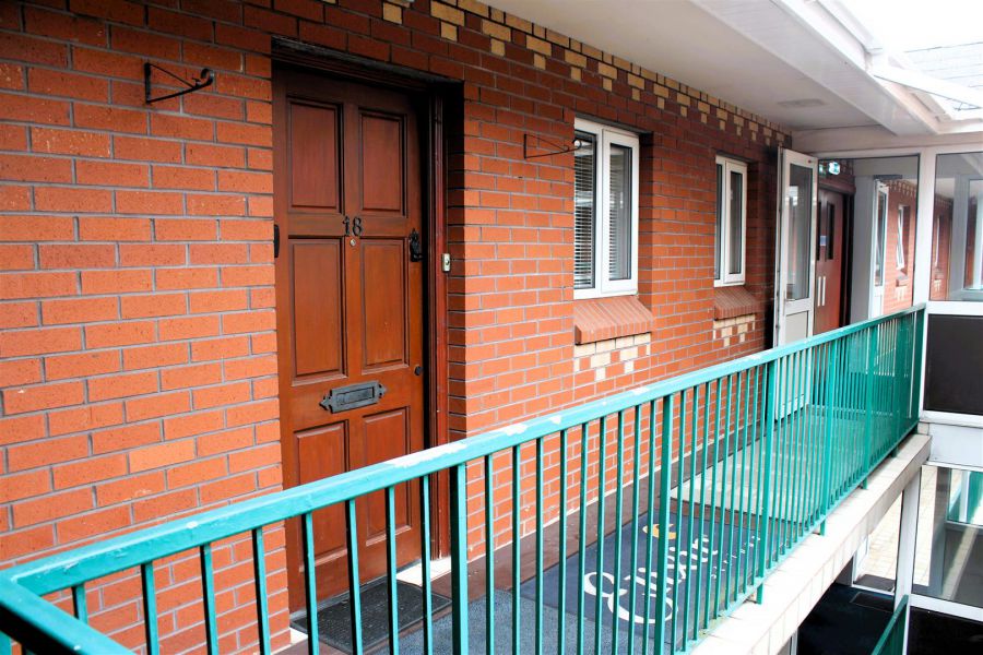 Flat, 18 O'neills Place