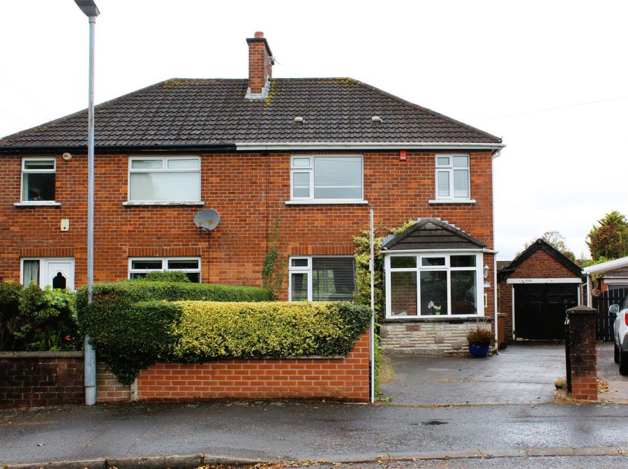 57 Roddens Crescent