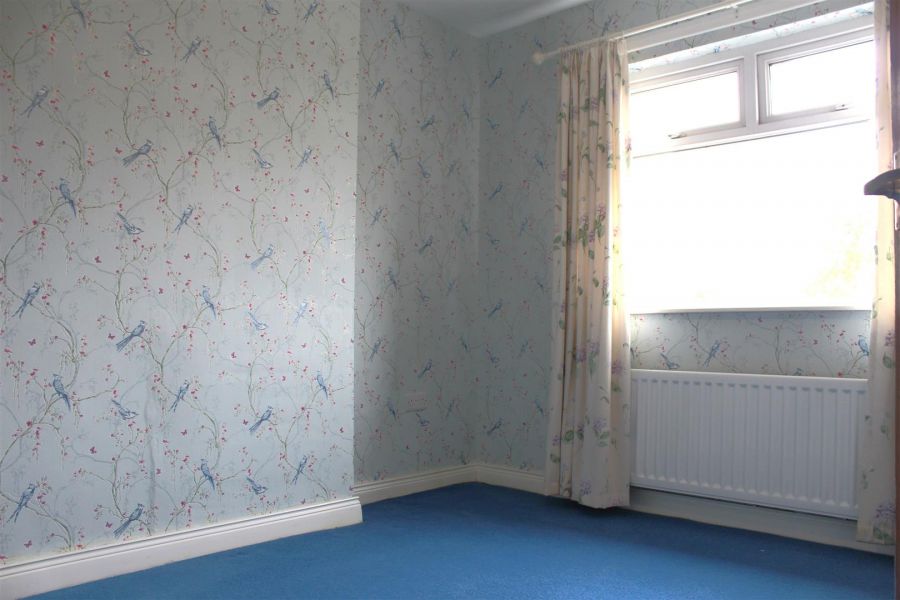 57 Roddens Crescent
