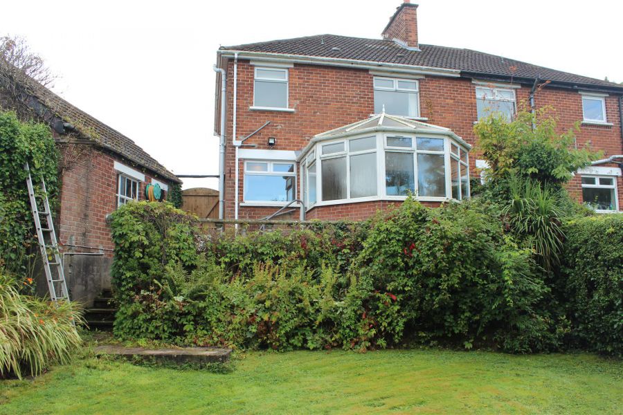 57 Roddens Crescent
