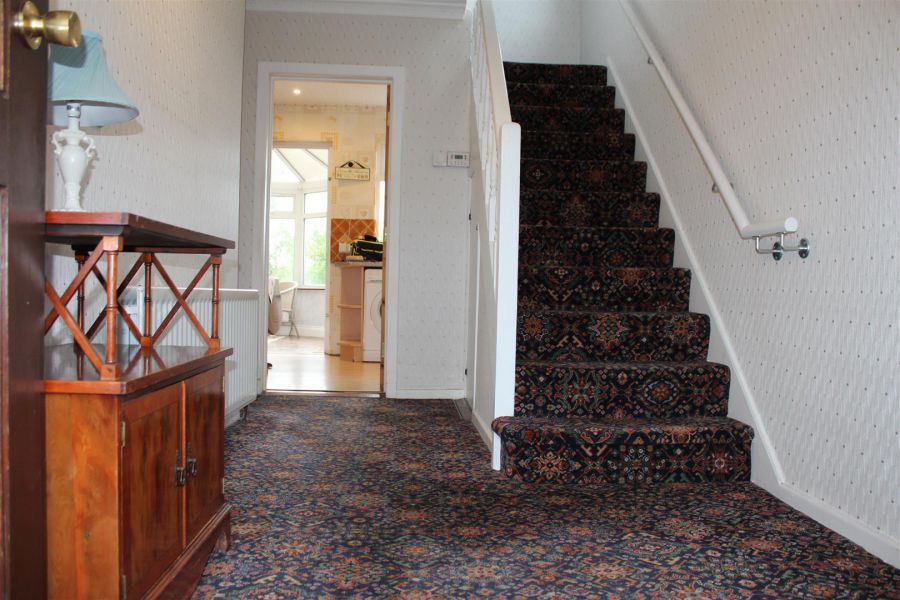 57 Roddens Crescent