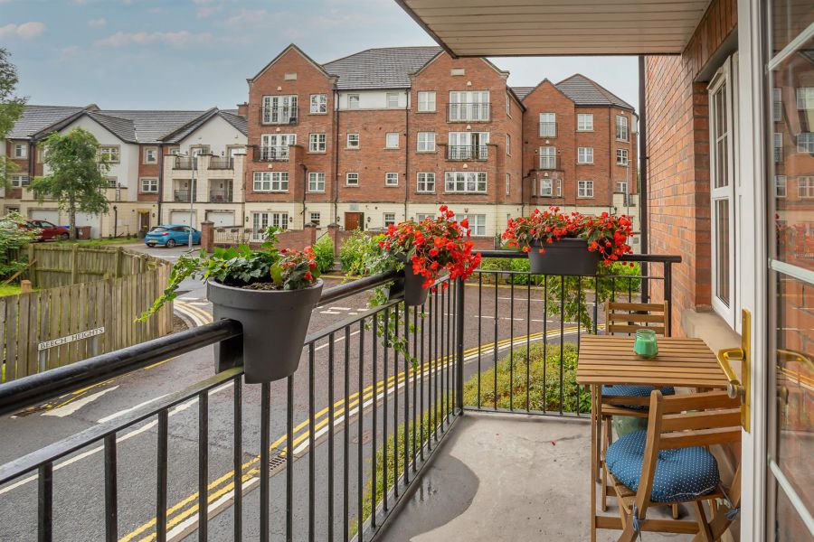 5, Elm House 2 Beech Heights