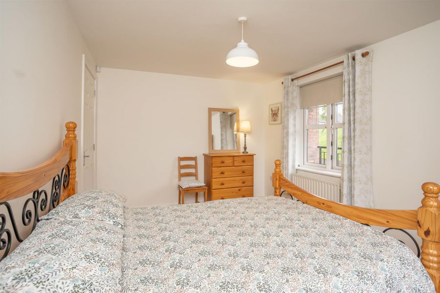 5, Elm House 2 Beech Heights