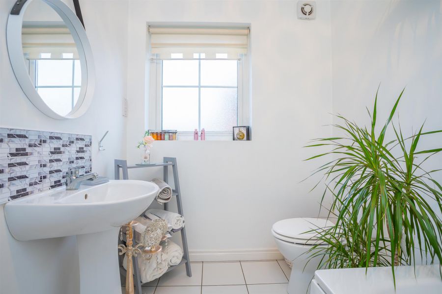 12 Lady Wallace Lane