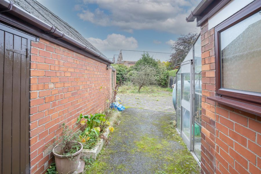 94 Orangefield Crescent 94 Orangefield Crescent