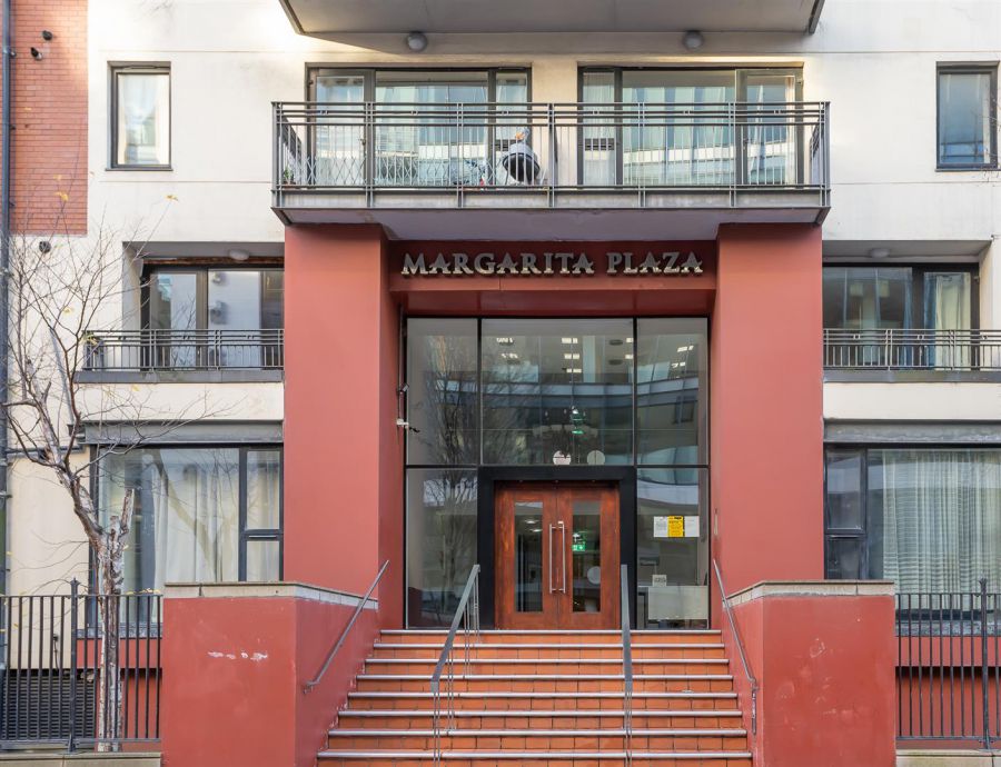 204 Margarita Plaza, 81 Adelaide Street