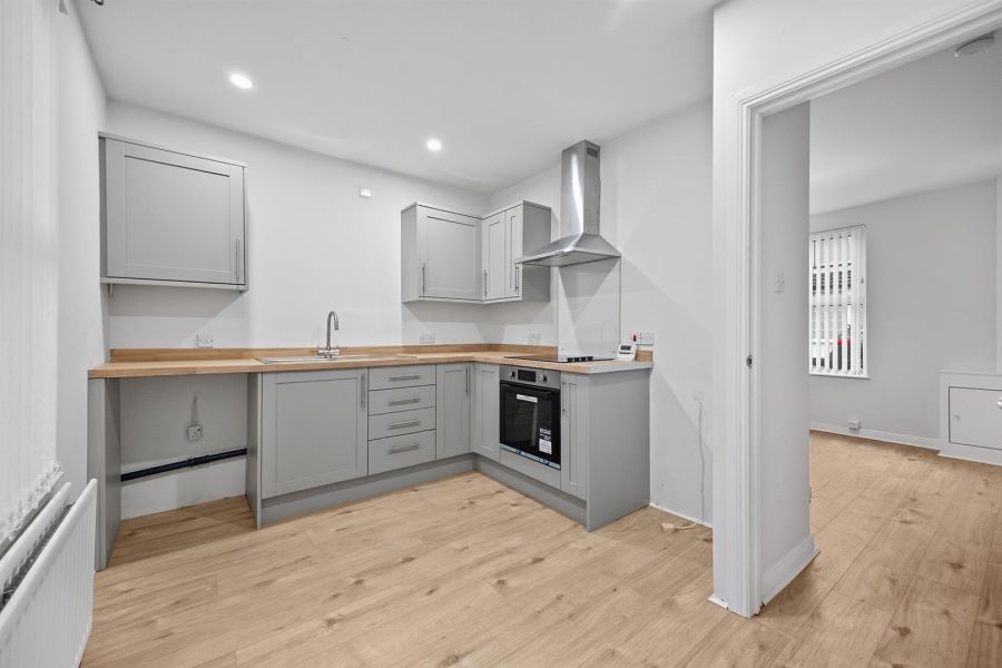 27 Glenvarlock Street