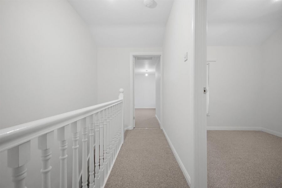 27 Glenvarlock Street