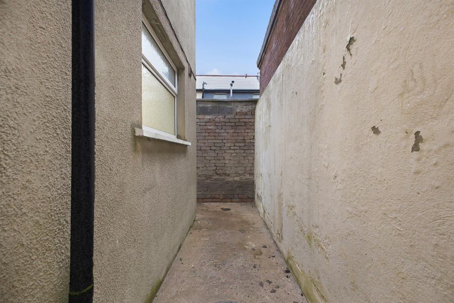 27 Glenvarlock Street