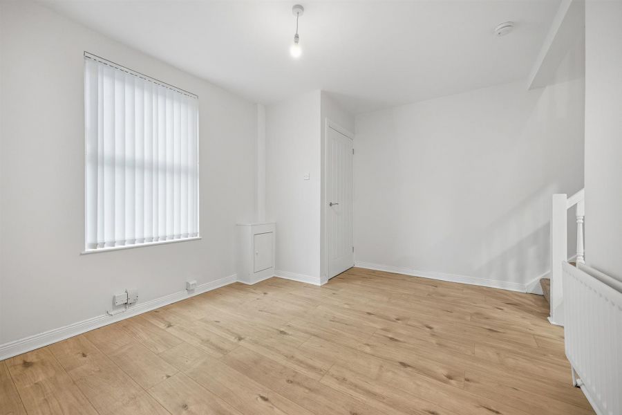 27 Glenvarlock Street