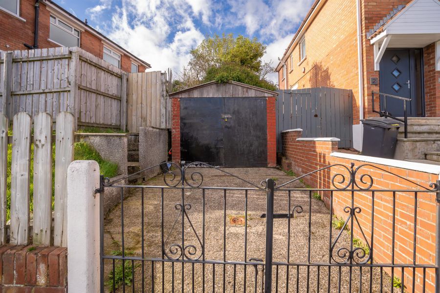 1 Orangefield Gardens