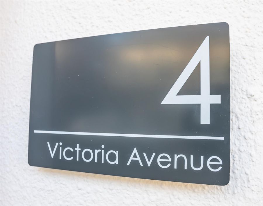 4 Victoria Avenue