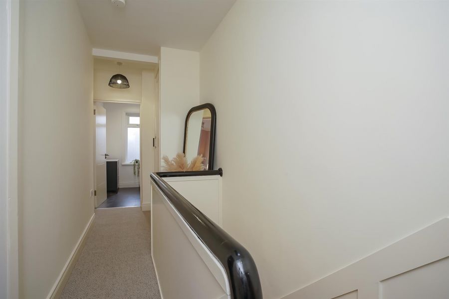 14 Hazeldene Avenue