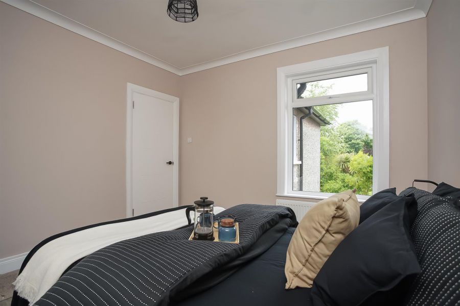 14 Hazeldene Avenue