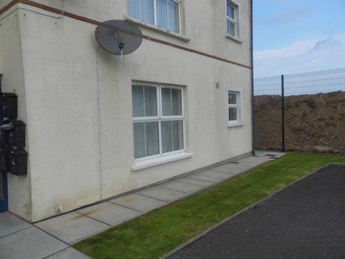 21a Hawthorn Crescent