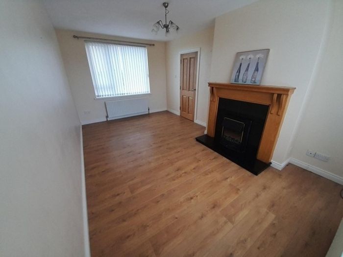 30 Tullymally Road