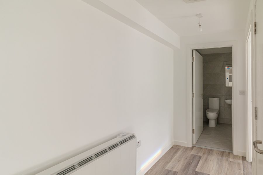 Apt 2 High Street