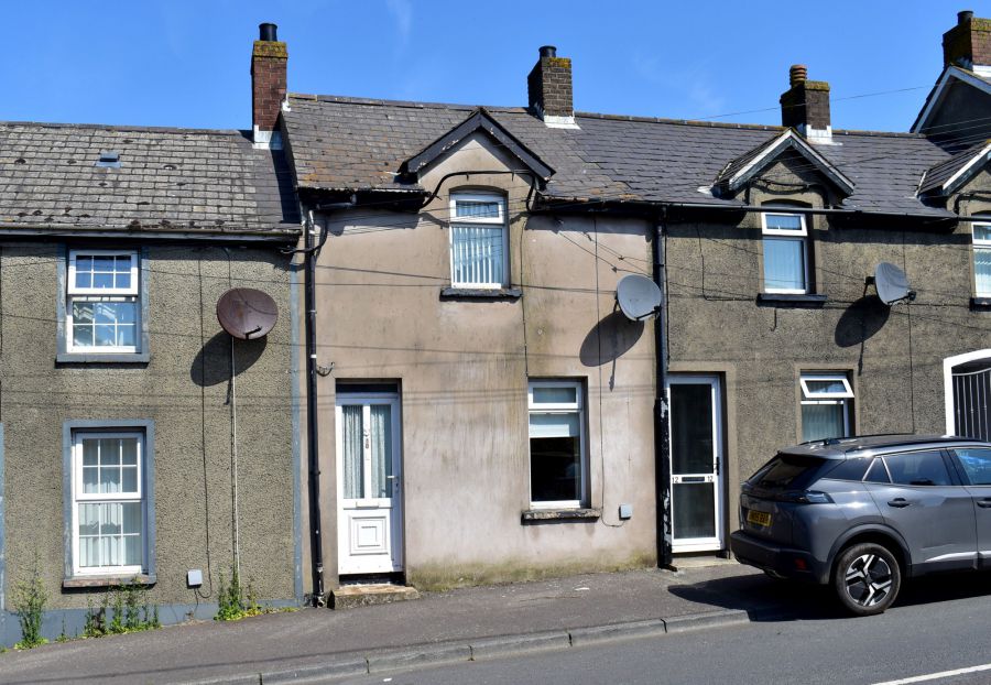 10 Roden Street