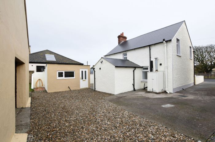 17 Harbour Road