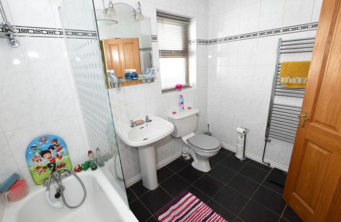 95a Springfield Road