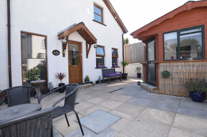 95a Springfield Road