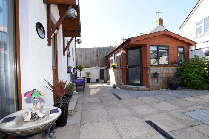 95a Springfield Road