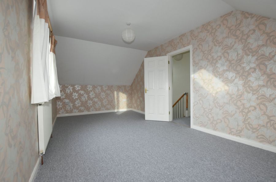 2 Gowland Hollow