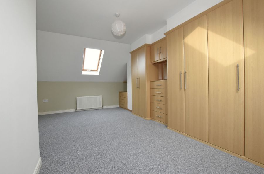 2 Gowland Hollow