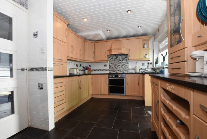 37 Main Street 37 Main Street